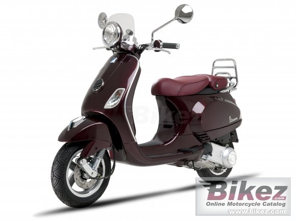 2011 Vespa LXV 125 i.e. photo